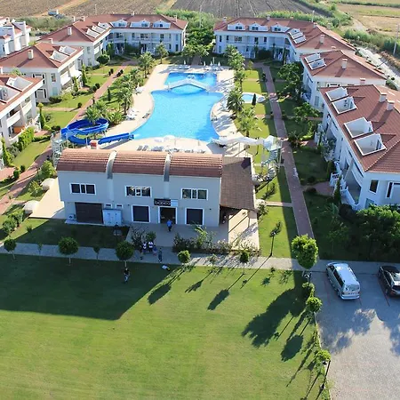 וילה Golf Village Villas Mustakil 3 באלאק